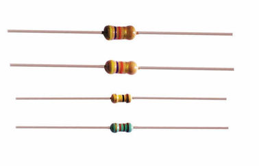 Resistor de película de carbono amarillo del ohmio 1/4W el 5% de E24 2.7K para la fuente de alimentación