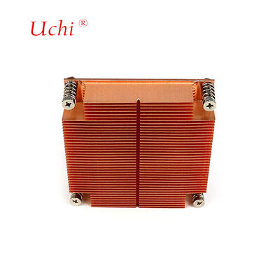 El fregadero es de cobre de espesor de aleta