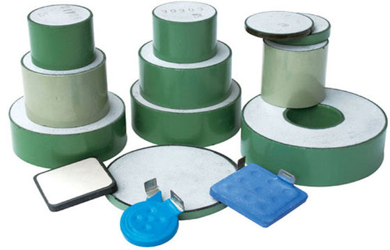 Varistor del carburo de silicio/MOVIMIENTOS 6.8KV del varistor del bloque para los pararrayos de la oleada